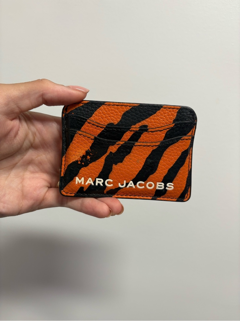 Marc Jacobs Orange and Black Tiger Stripe Leather Card Holder - Picture 2 of 4